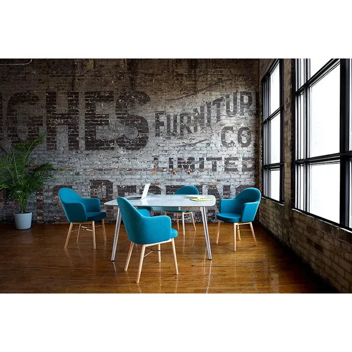 Collo Side Chair