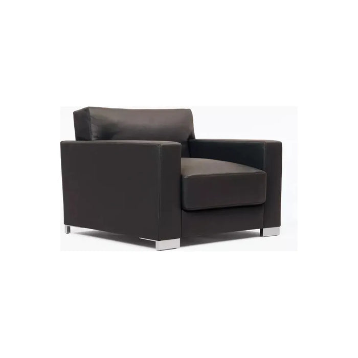 Grand Lounge Chair