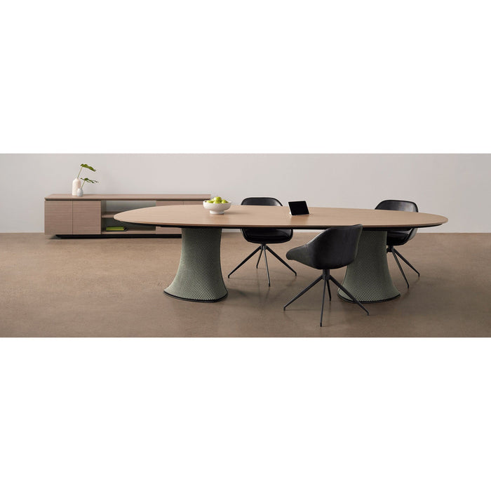 Kynde Meeting Table