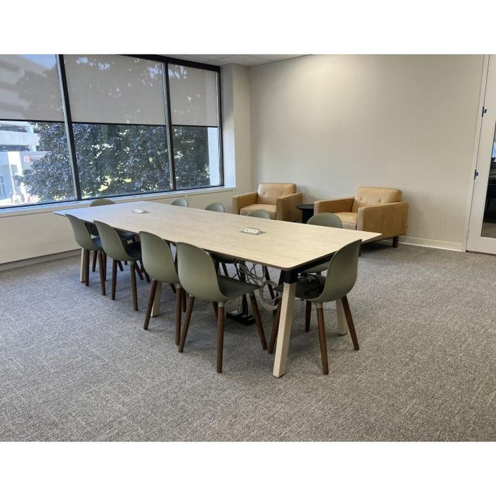 Docker Meeting Table