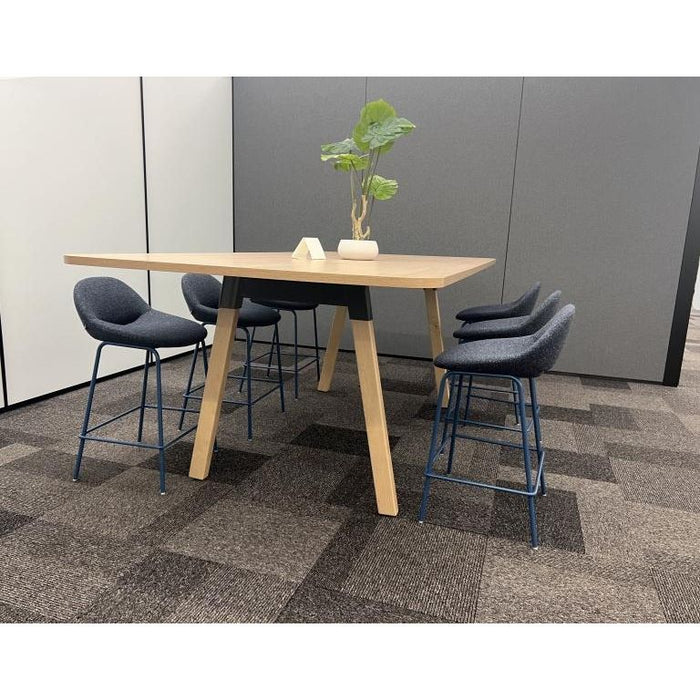 Docker Meeting Table