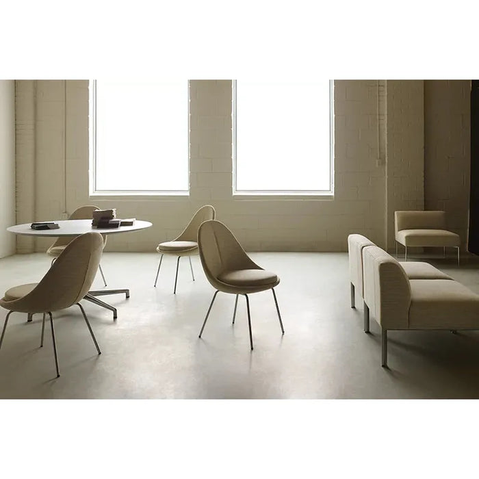 Juxta Side Chair