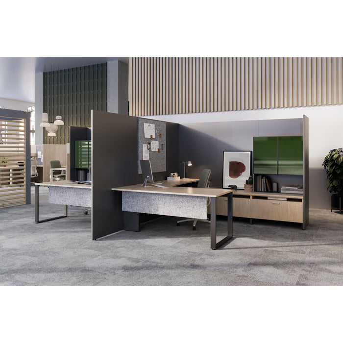 MOS + Thin Panel Based Workstation