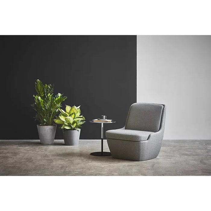 Wunder Lounge Chair