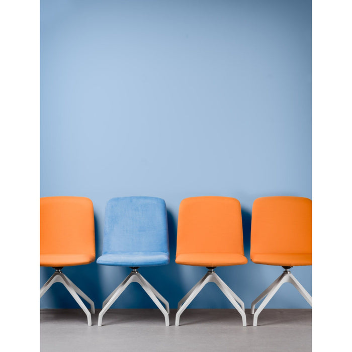 Tara RA64 Stool